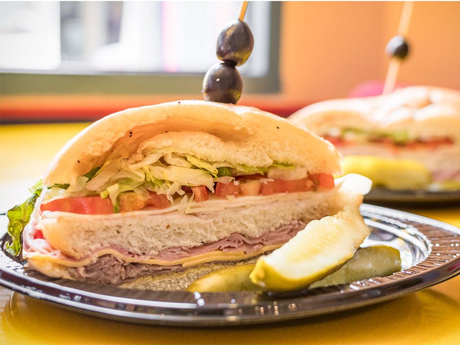 O Dagwood Sandwich é o lanche clássico do Blondie’s